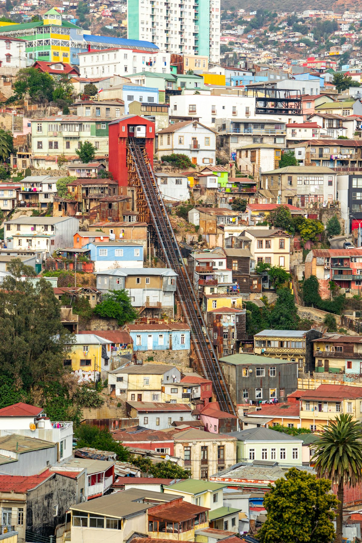 Puerto y cerros de Valparaíso